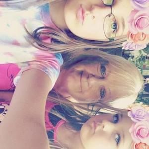 Meet your Posher, Beverley